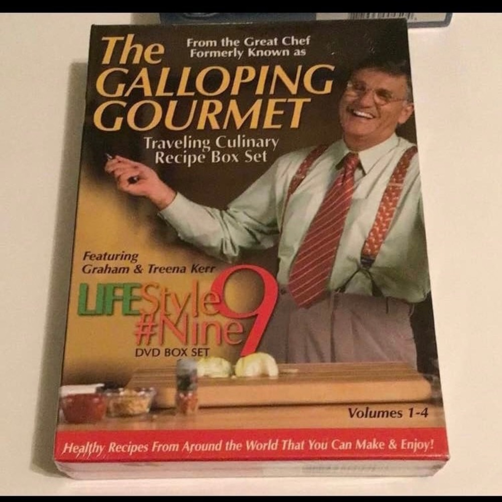 The Galloping Gourmet Traveling
Culinary Recipe Box DVD Sets